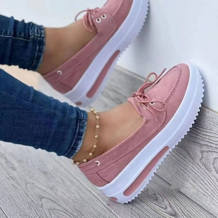 KRIS | Stilvolle Schnürsneaker