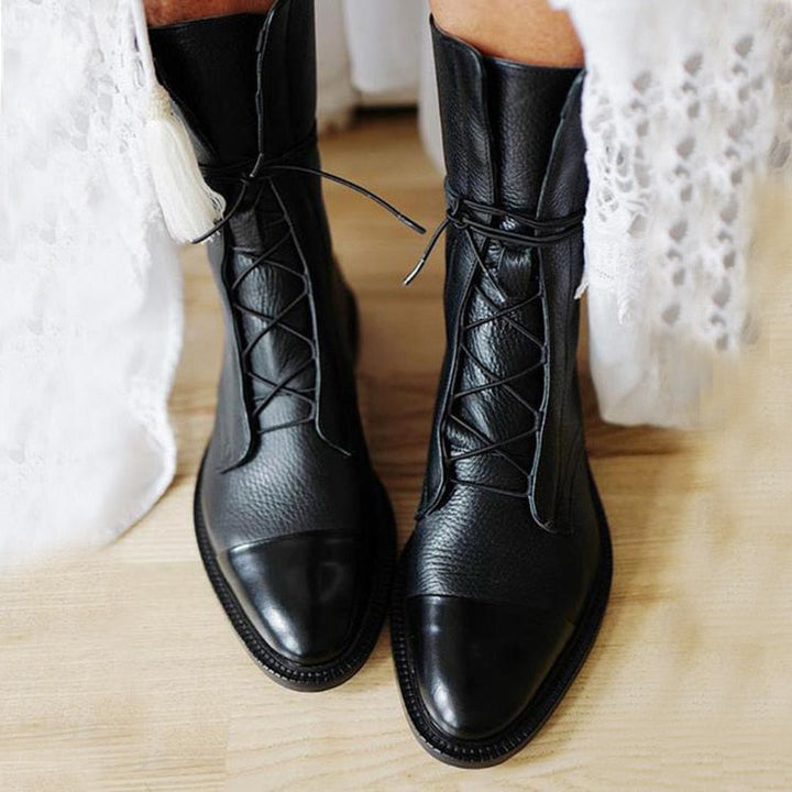ALTHEA | Klassische Schnür-Stiefeletten