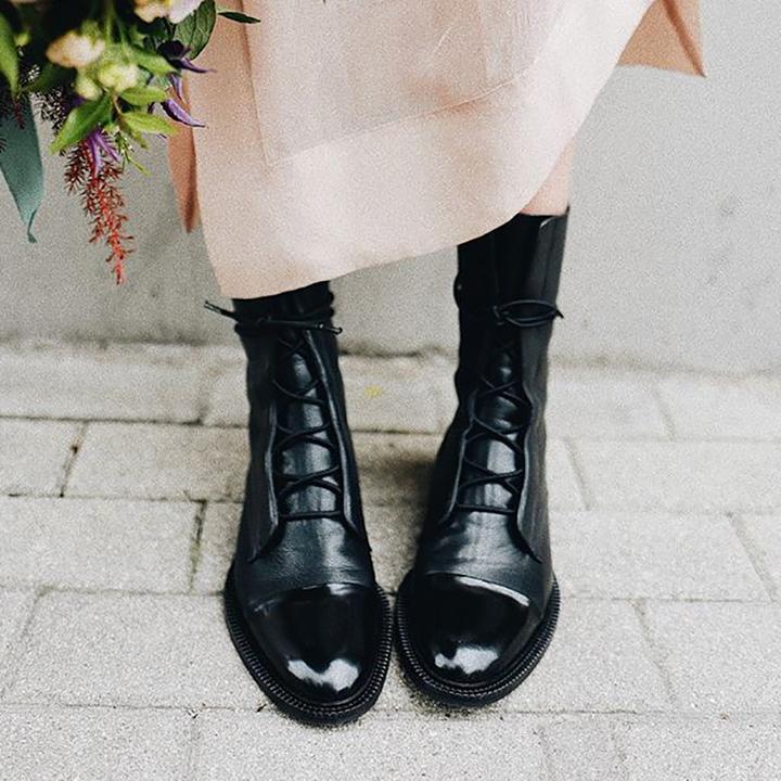 ALTHEA | Klassische Schnür-Stiefeletten