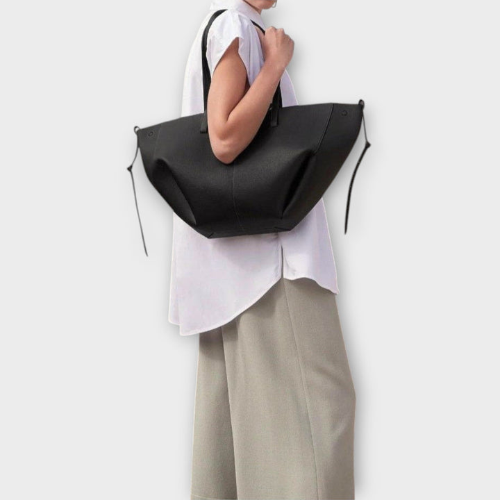 Aura | Stilvolle Schultertasche
