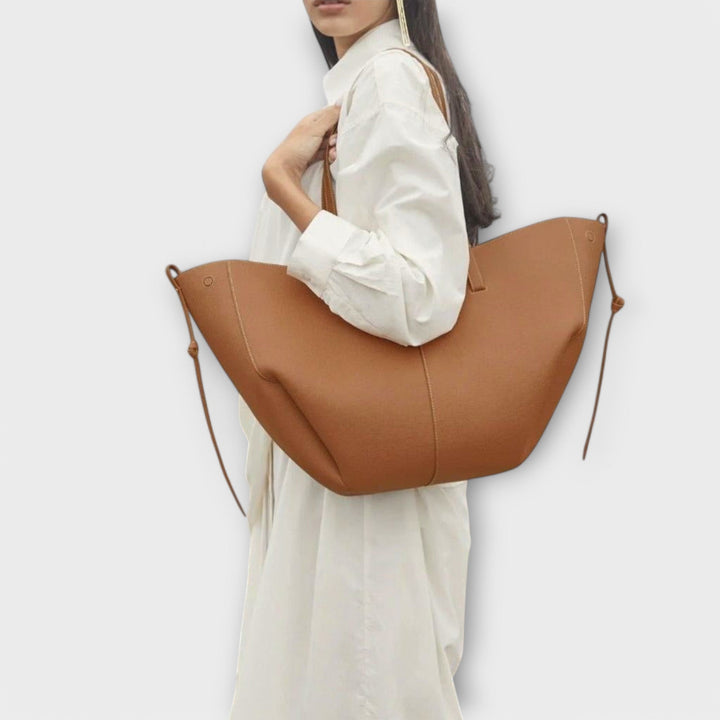 Aura | Stilvolle Schultertasche