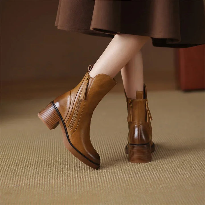 SERENE | Elegante Blockstiefeletten