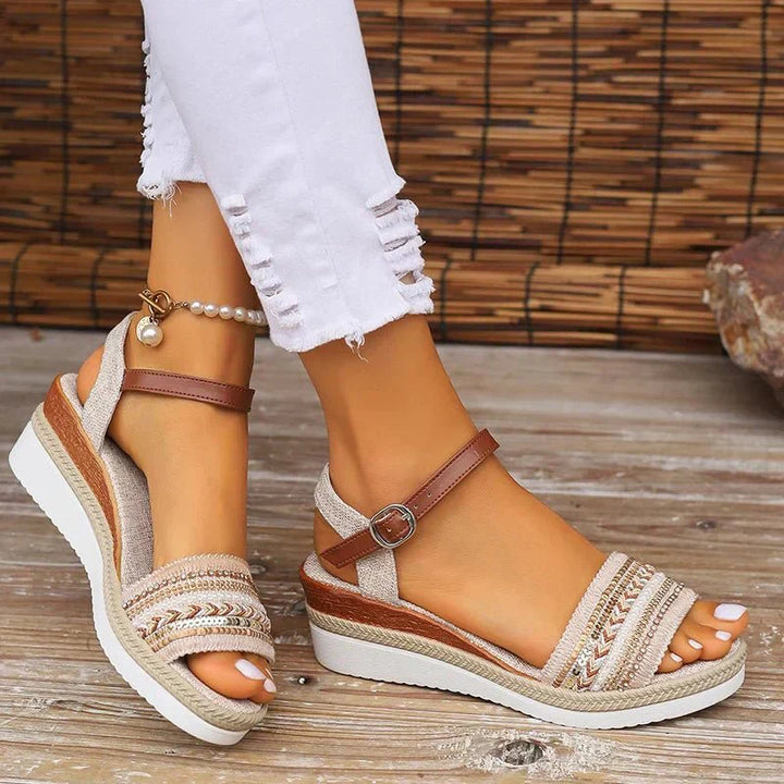 MONA | Sandalen mit Meeresflair