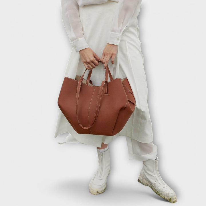 Aura | Stilvolle Schultertasche