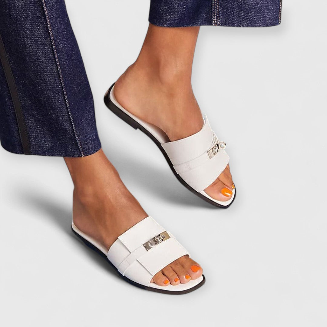 JULIE | SANDALEN MIT VERSCHLUSS
